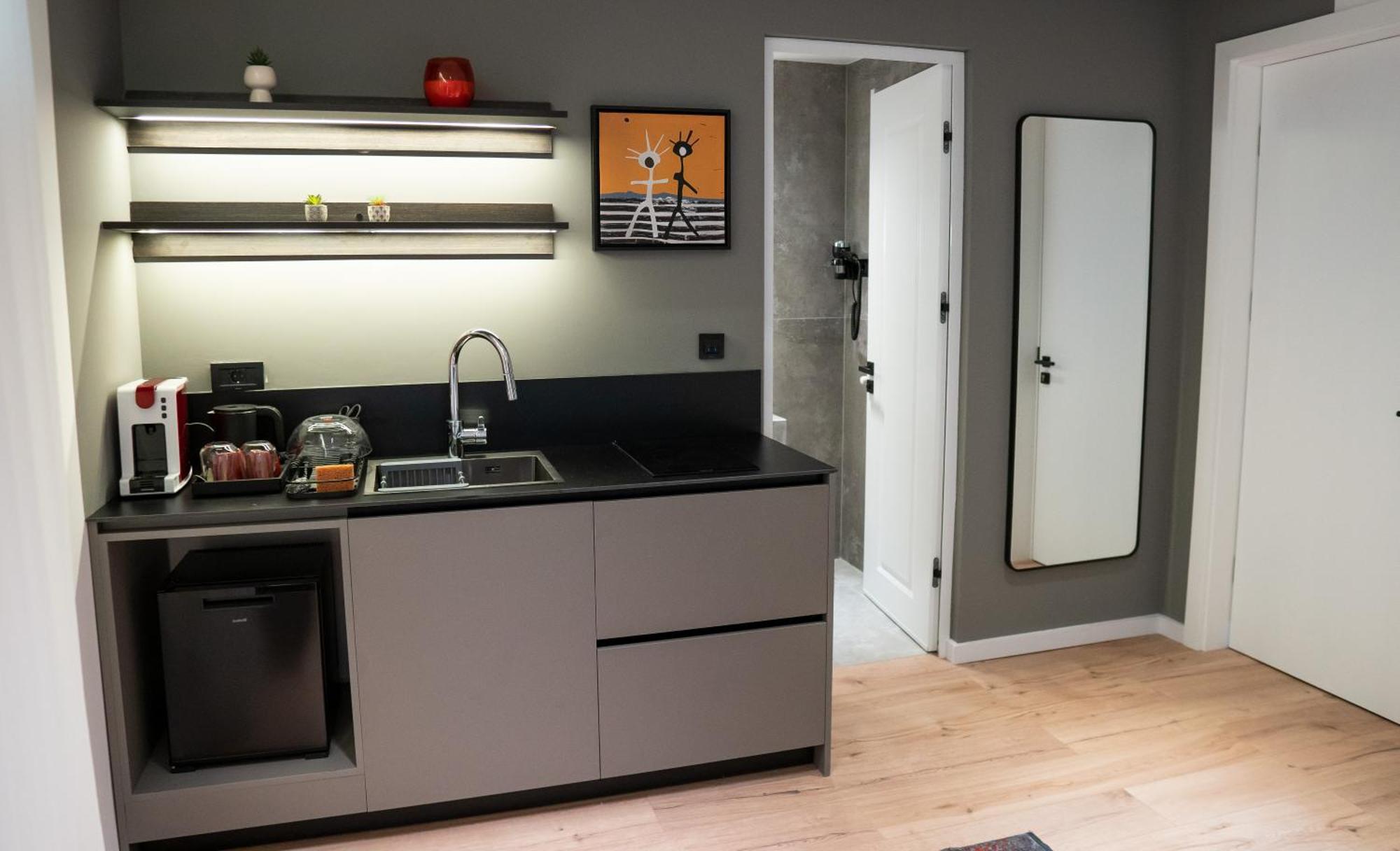 Erika'S Apartments Prishtinë Ngoại thất bức ảnh