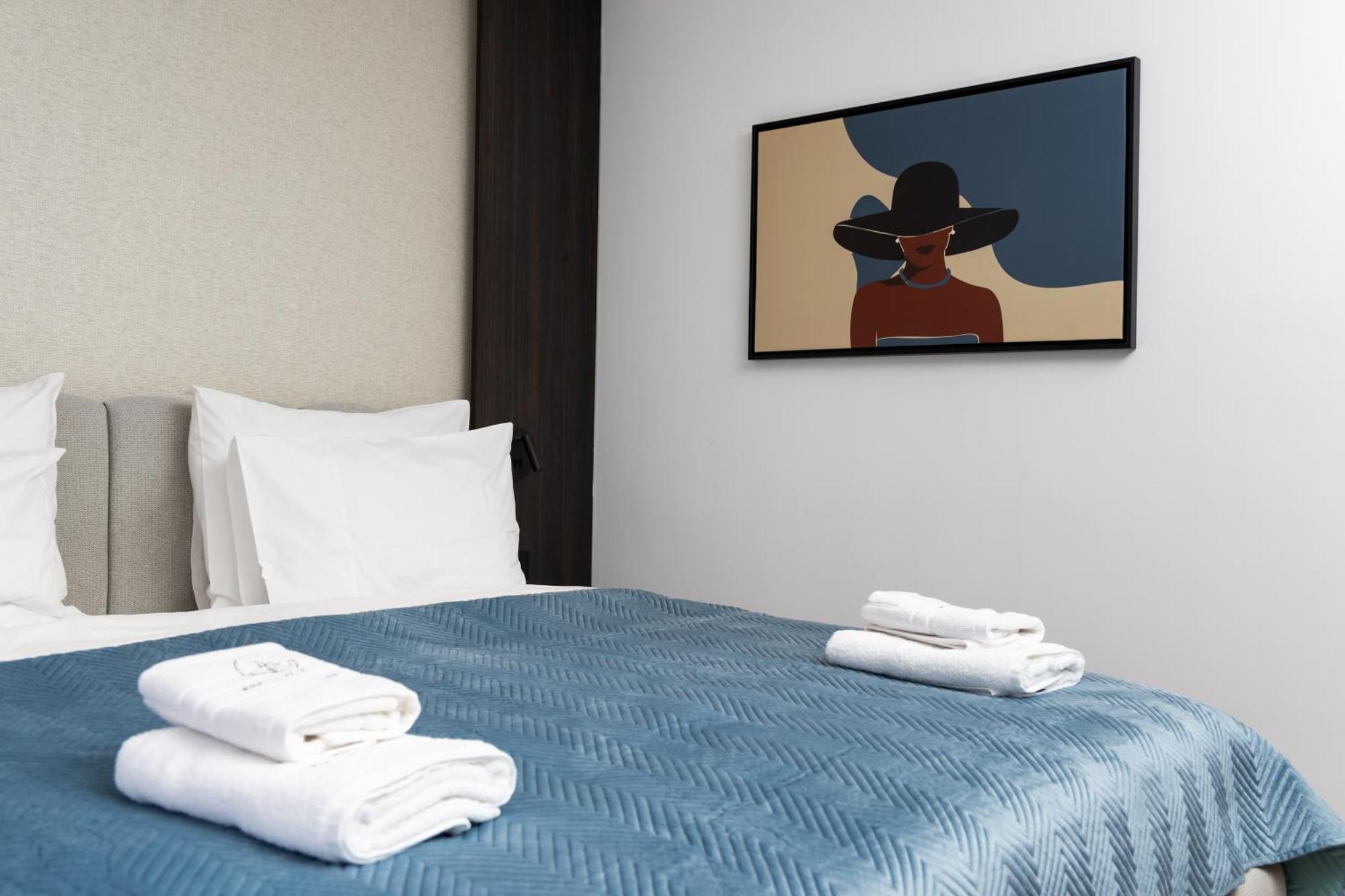 Erika'S Apartments Prishtinë Ngoại thất bức ảnh